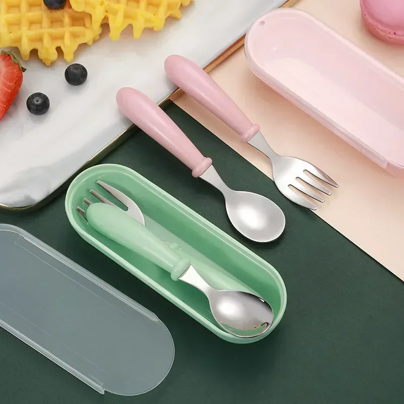 ชุดอุปกรณ์สำหรับป้อนอาหารเด็ก  - Baby Food Utensils Set บทวิจารณ์และราคา